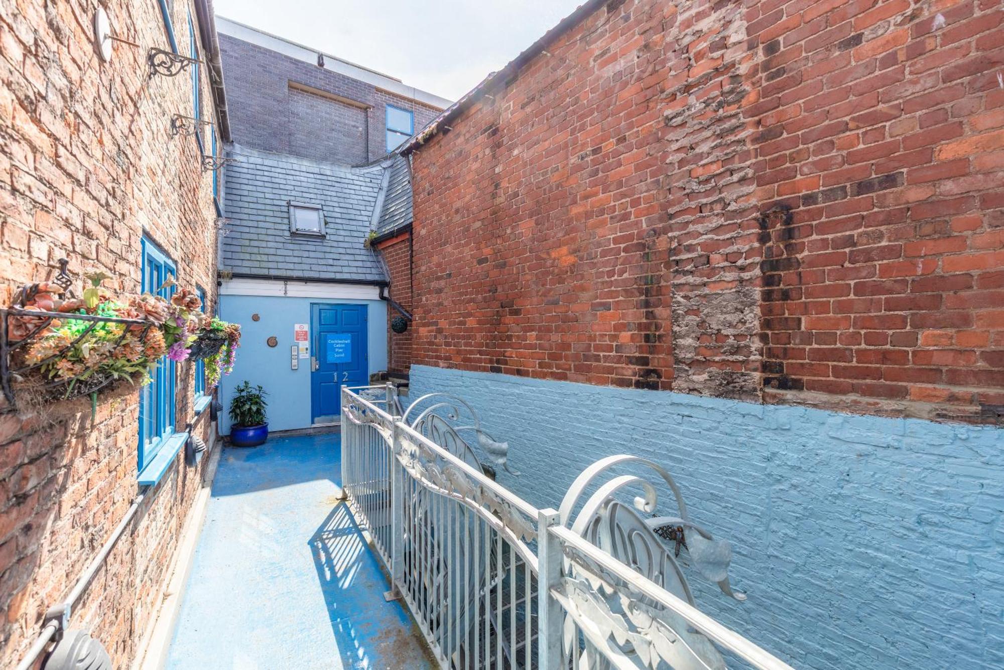 Discovery Accommodation Whitby Exterior foto